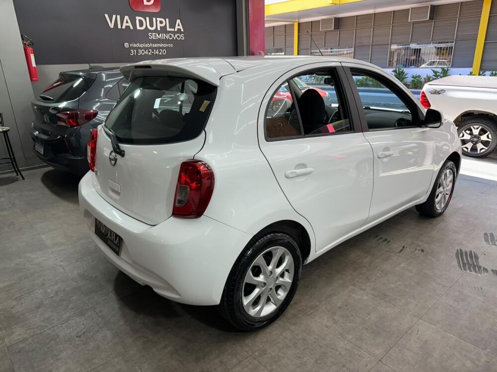 Nissan March