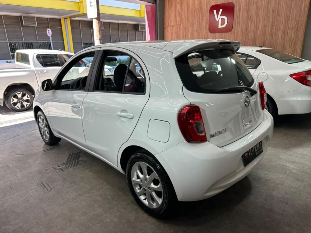 Nissan March