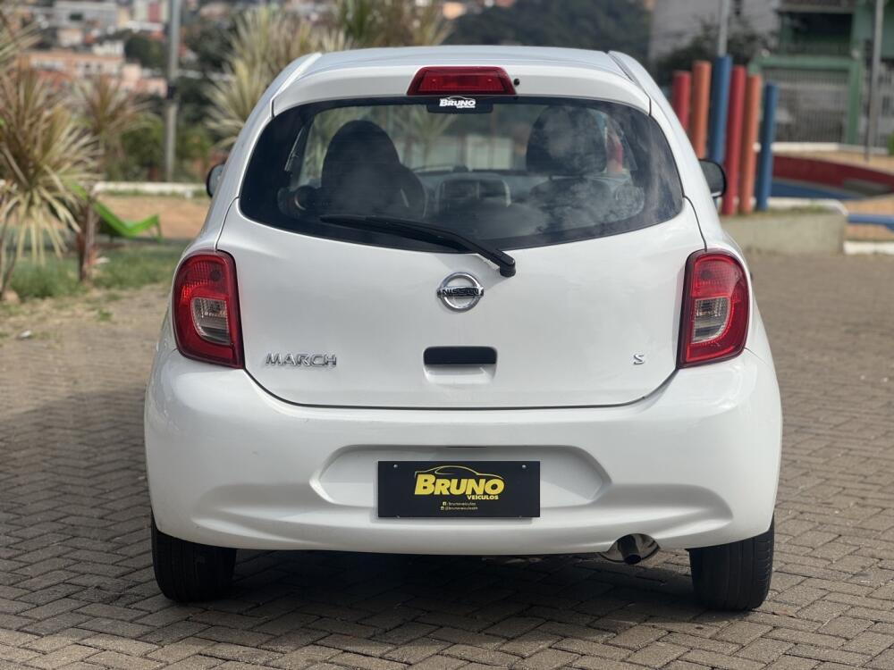 Nissan March