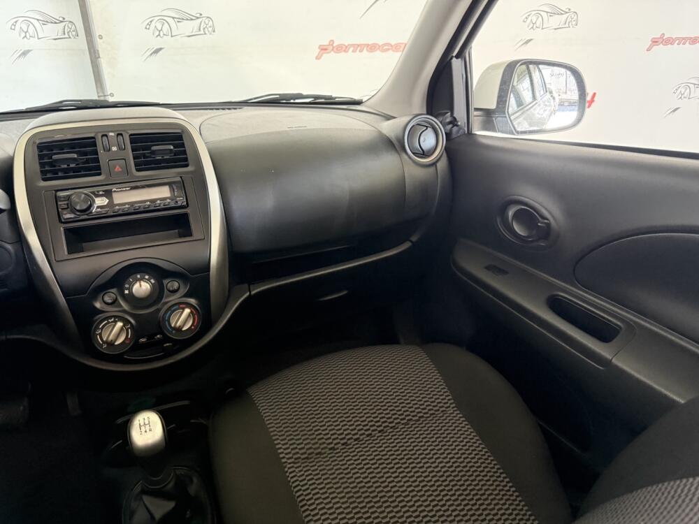 Nissan March