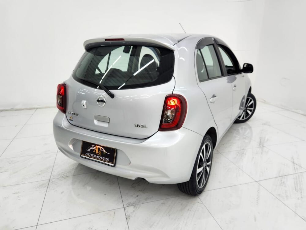 Nissan March