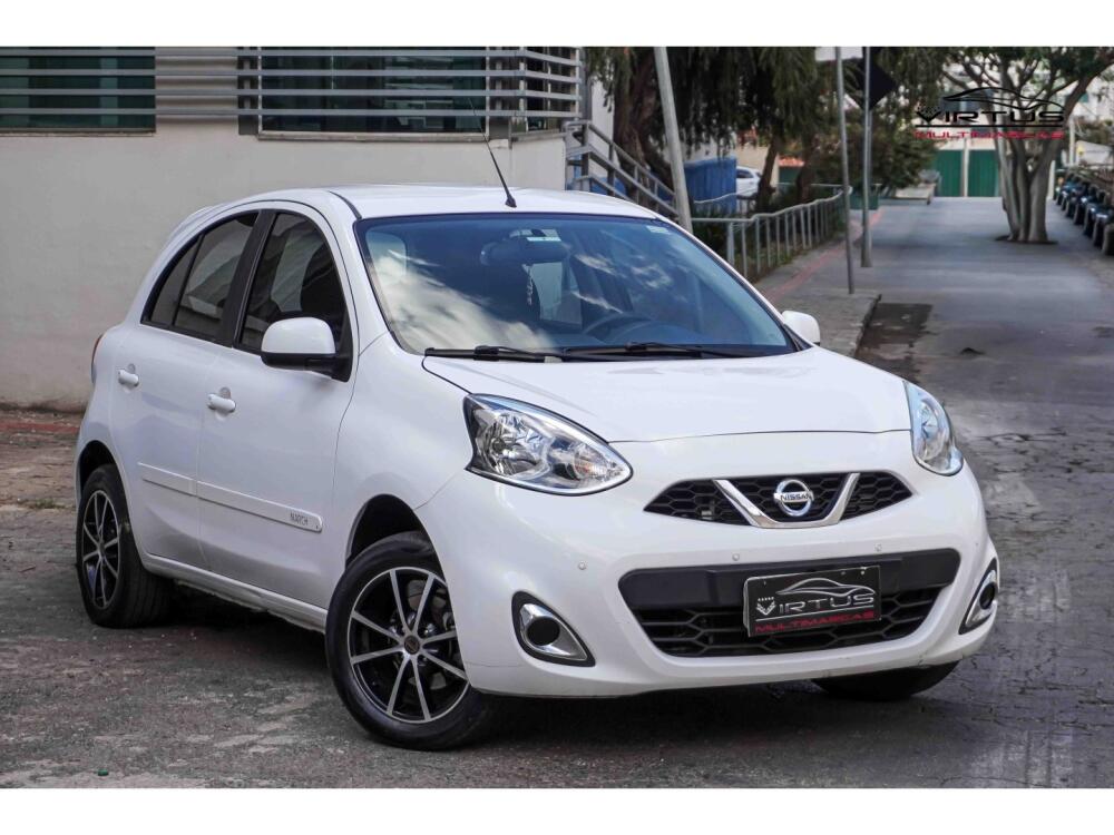 Nissan March 1.0 MT FLEX 2018
