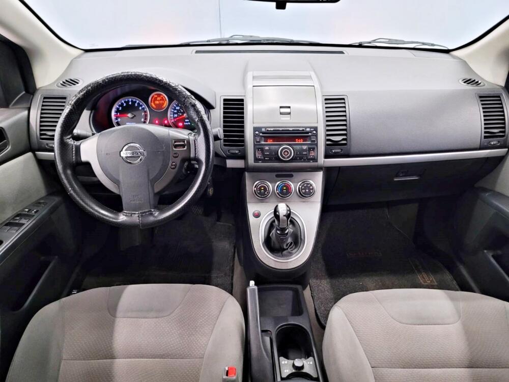 Nissan Sentra