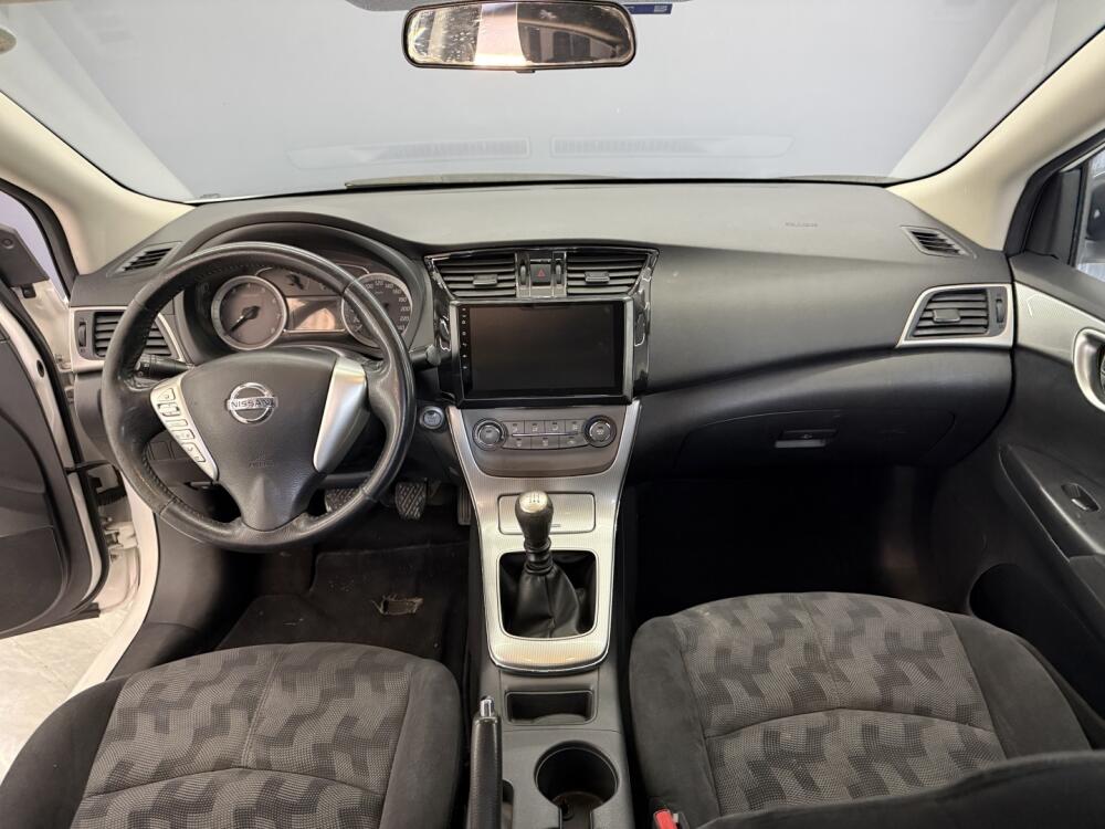 Nissan Sentra
