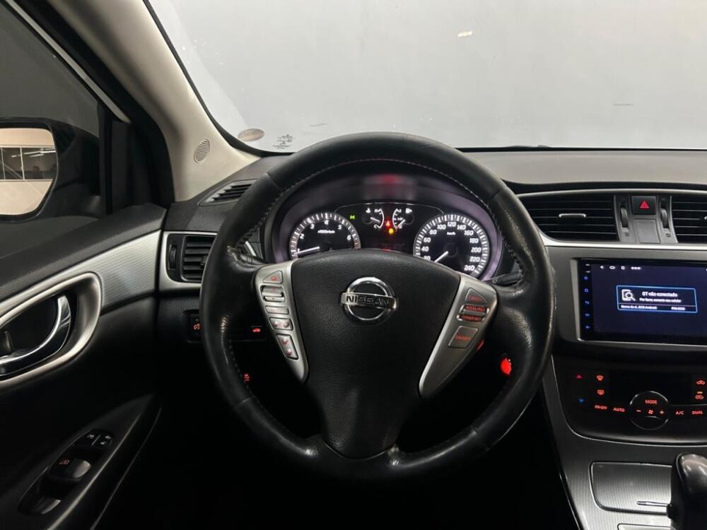 Nissan Sentra