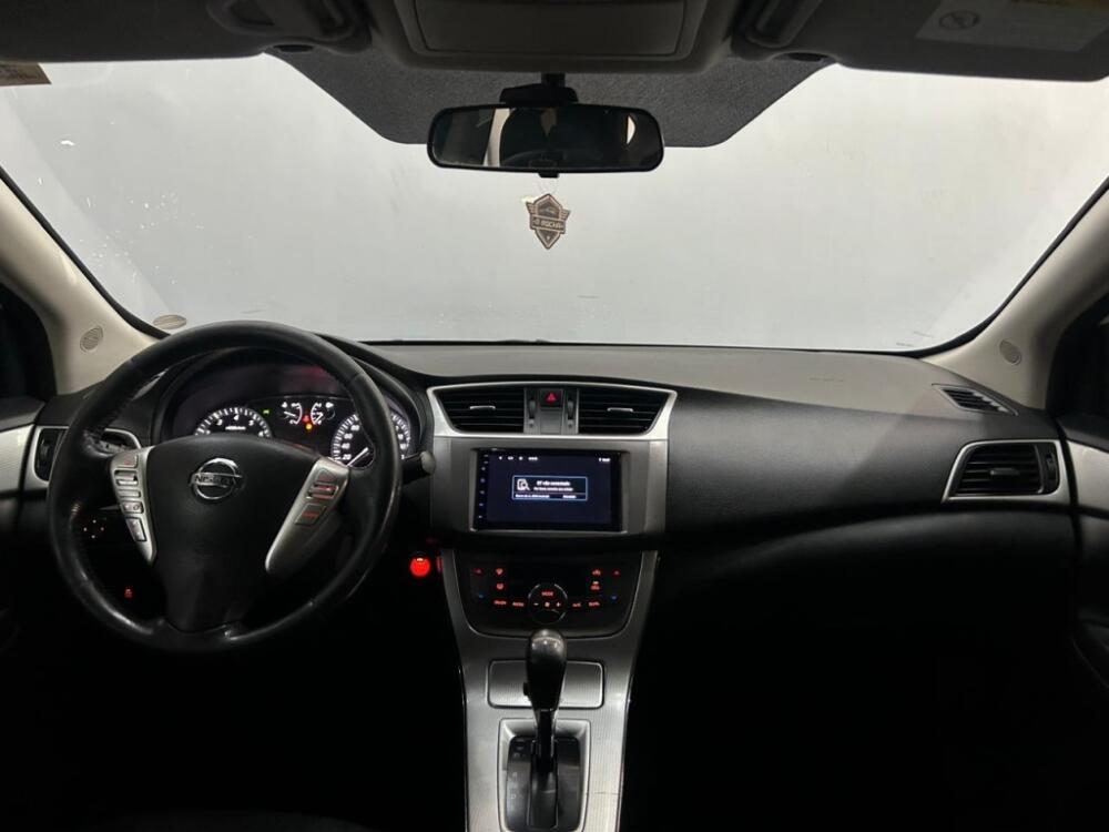 Nissan Sentra