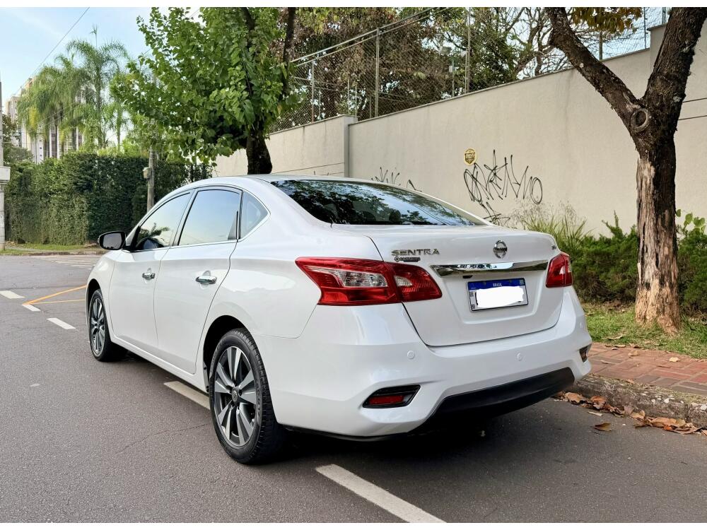 Nissan Sentra