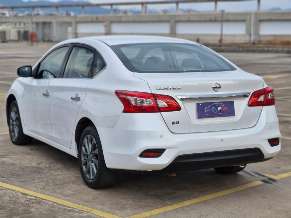 Nissan Sentra