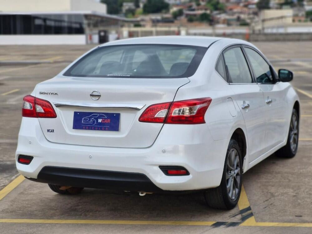 Nissan Sentra