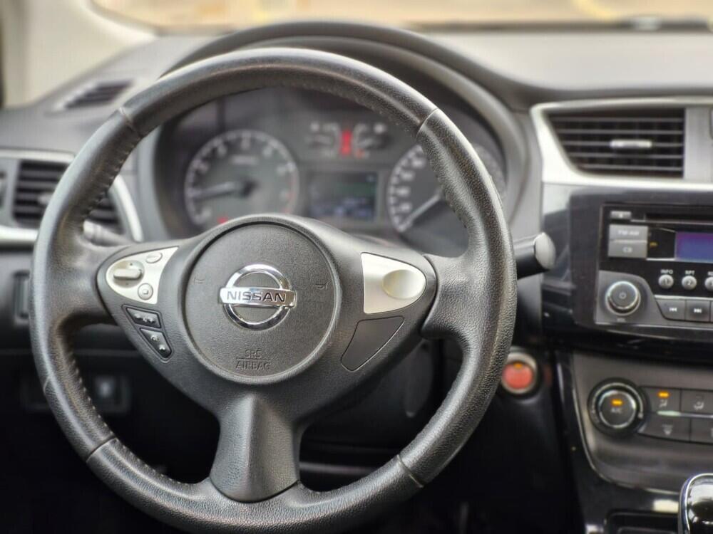 Nissan Sentra