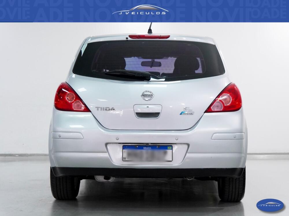 Nissan Tiida Hatch
