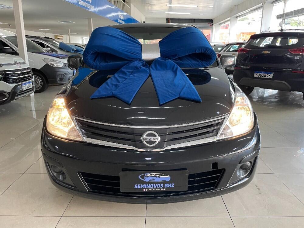 Nissan Tiida Hatch