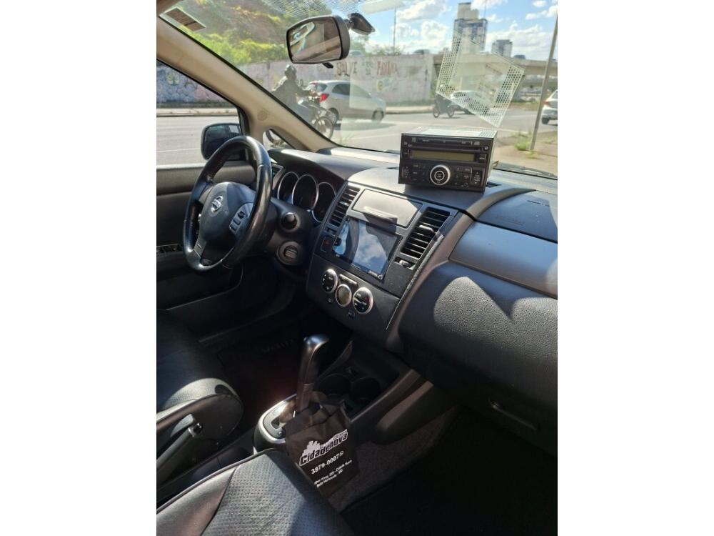 Nissan Tiida Hatch