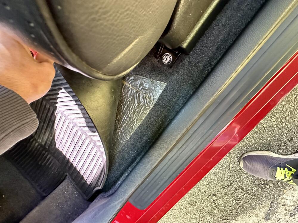 Nissan Tiida Hatch