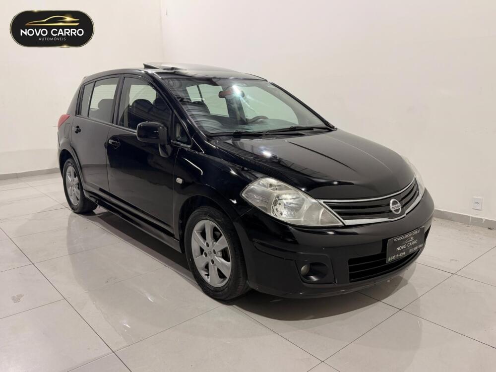 Nissan Tiida 1.8 SL 16V FLEX 4P AUTOMÁTICO 2011