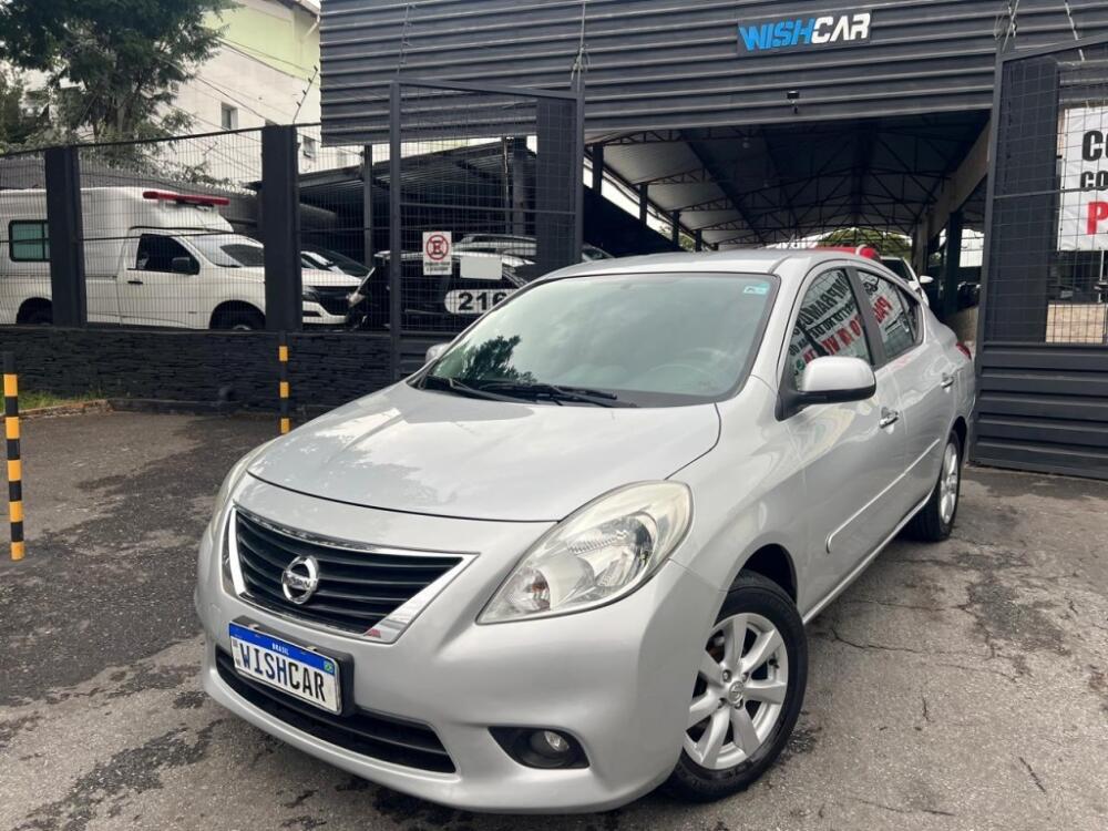Nissan Versa