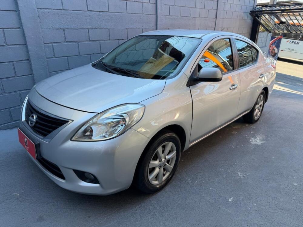Nissan Versa