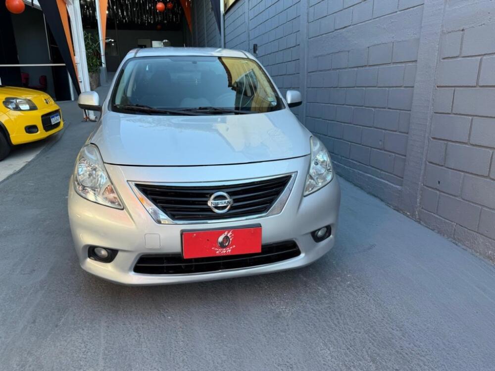 Nissan Versa