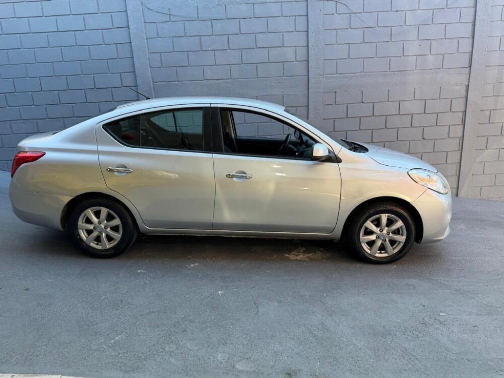 Nissan Versa