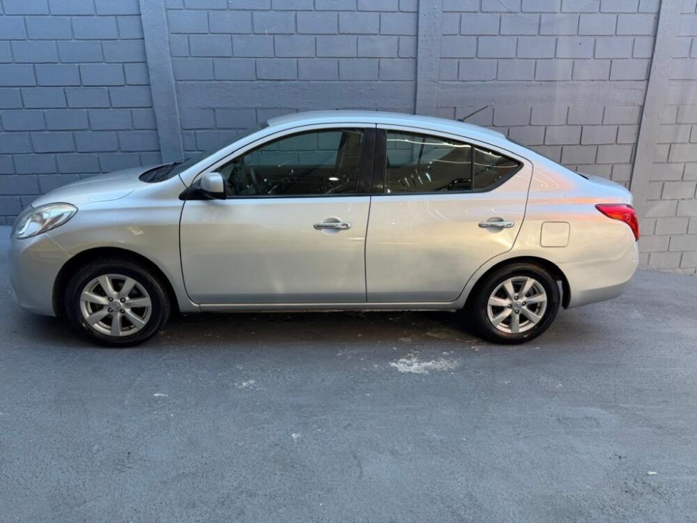 Nissan Versa