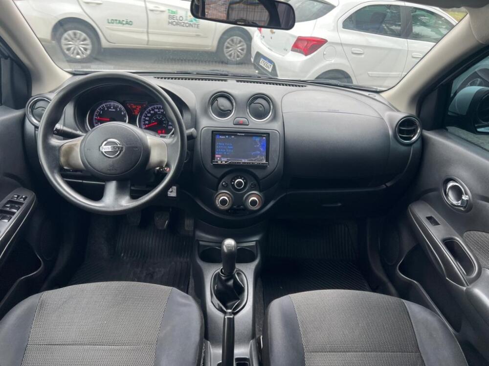 Nissan Versa