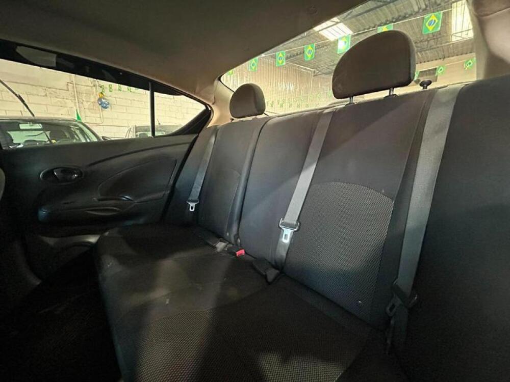 Nissan Versa