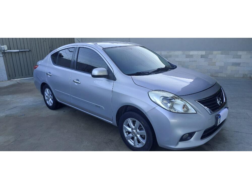 Nissan Versa