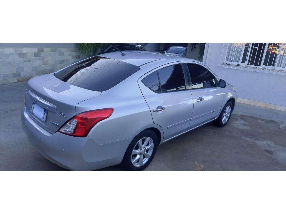 Nissan Versa