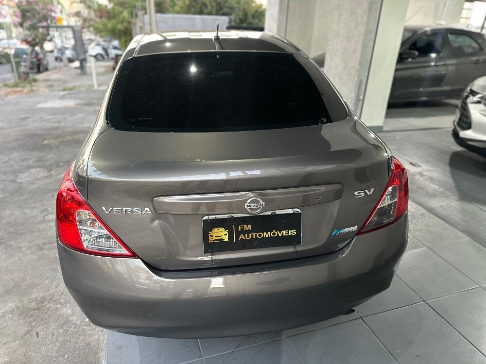 Nissan Versa