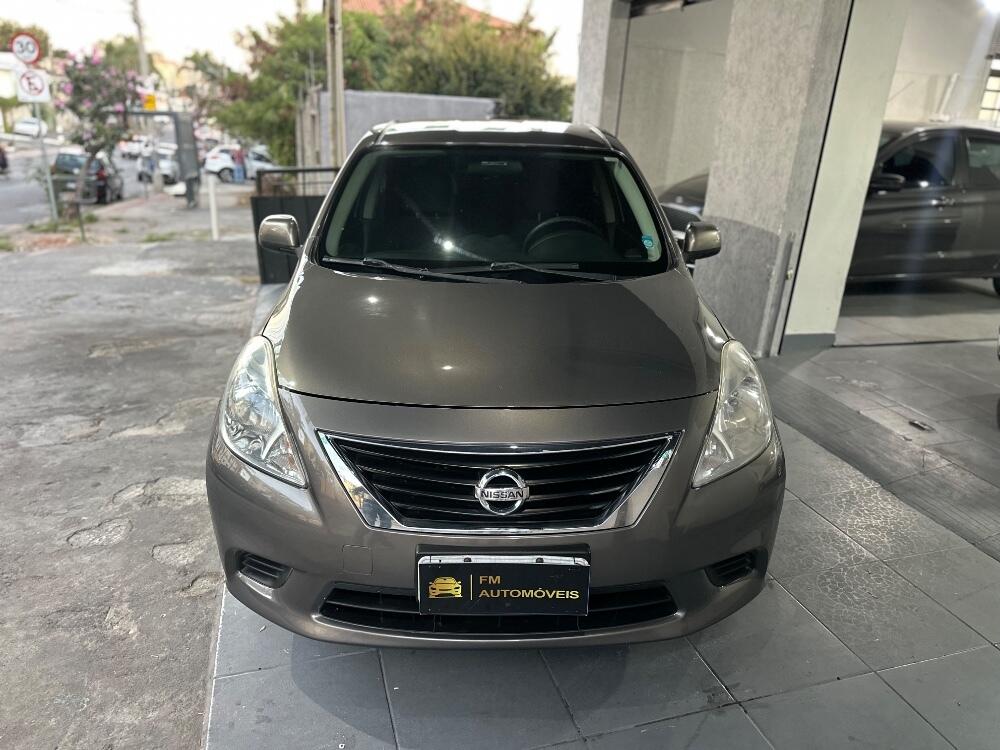 Nissan Versa