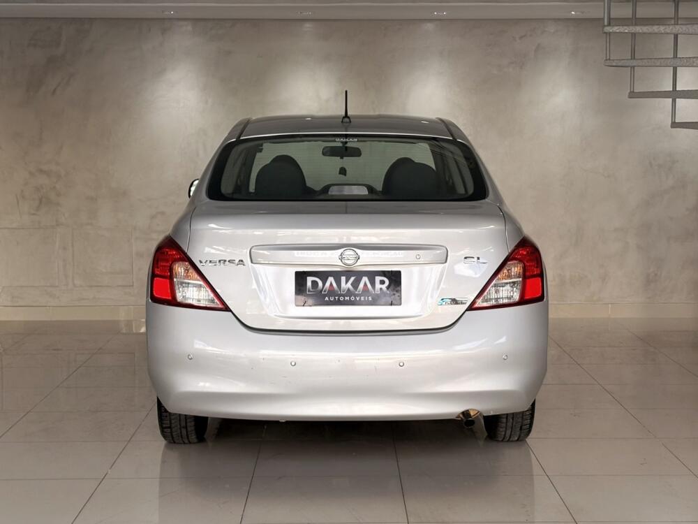 Nissan Versa