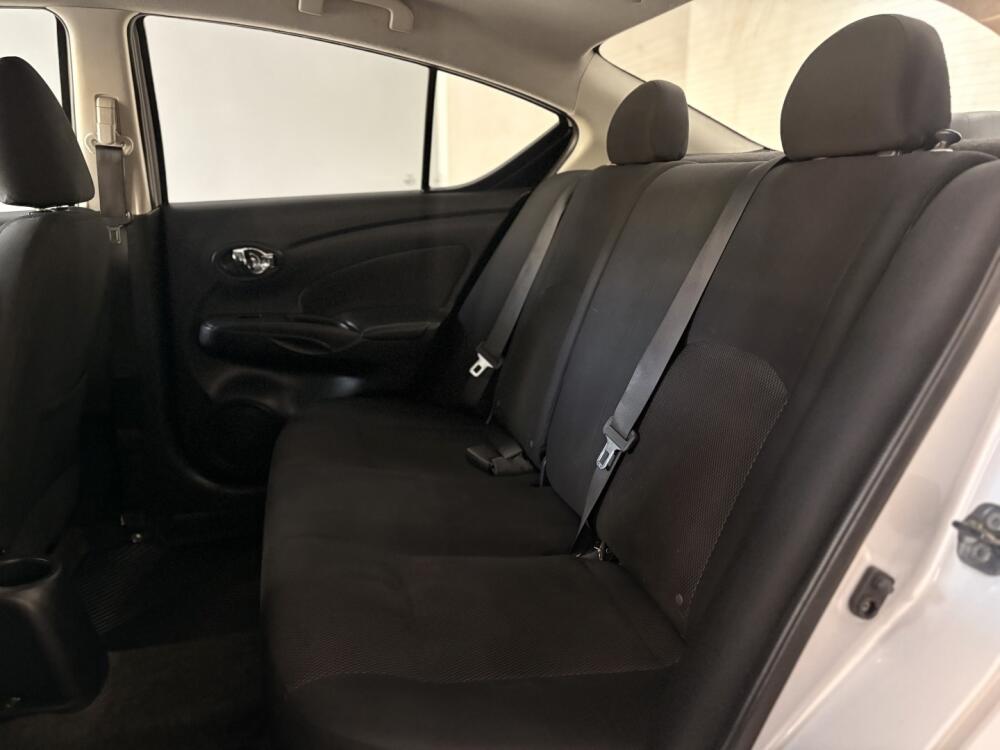 Nissan Versa