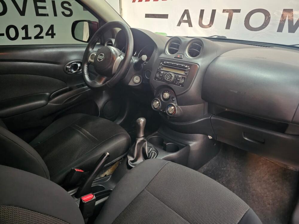 Nissan Versa