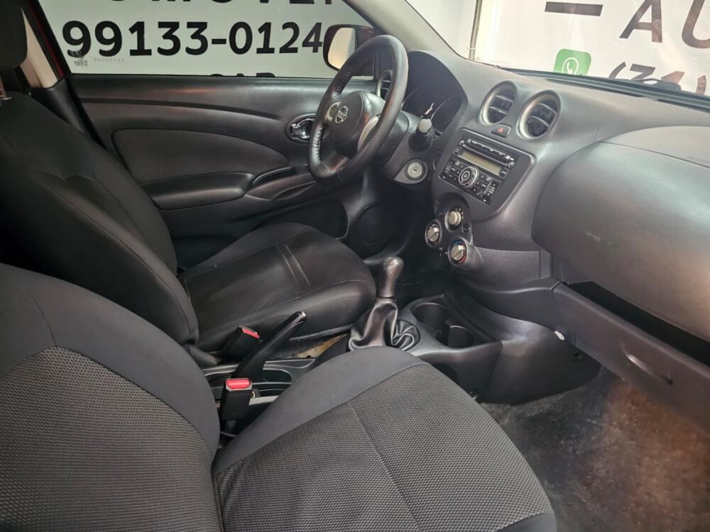Nissan Versa