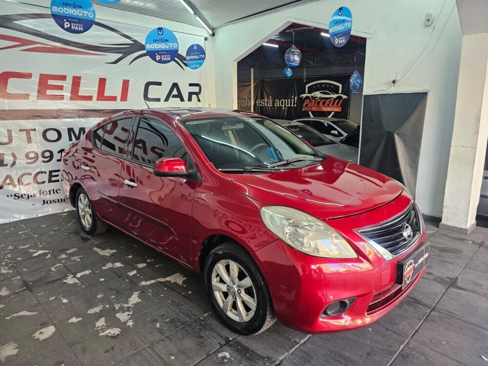 Nissan Versa