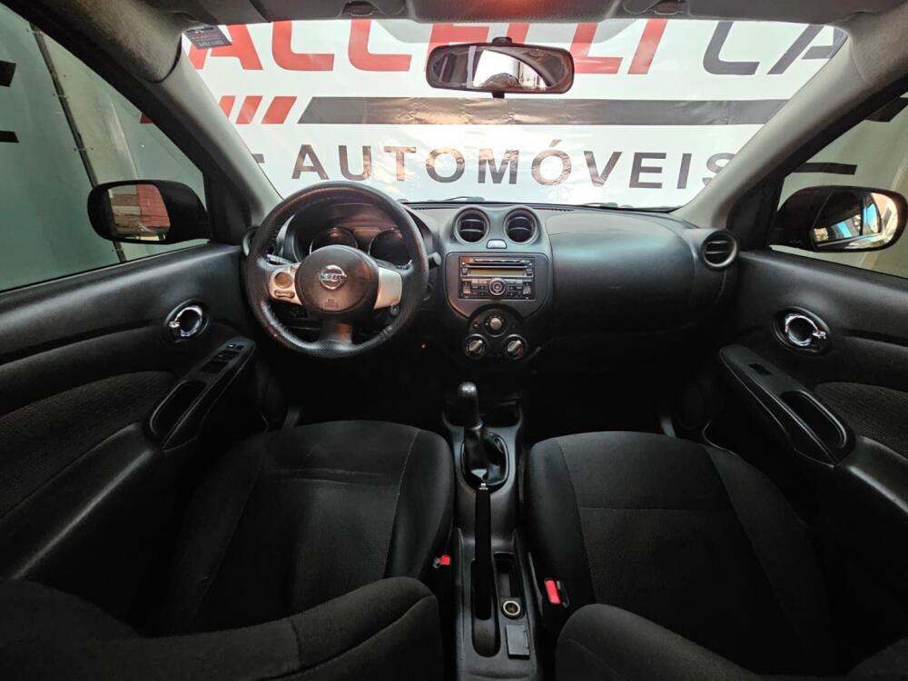 Nissan Versa
