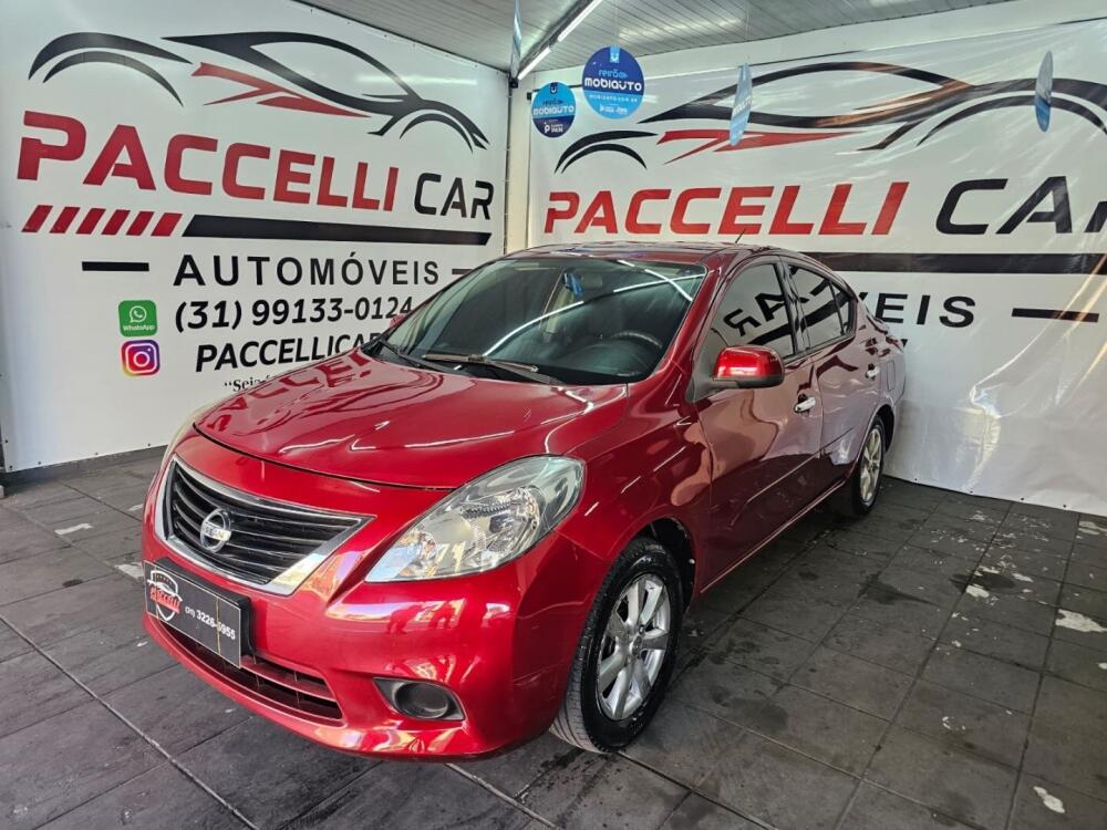 Nissan Versa