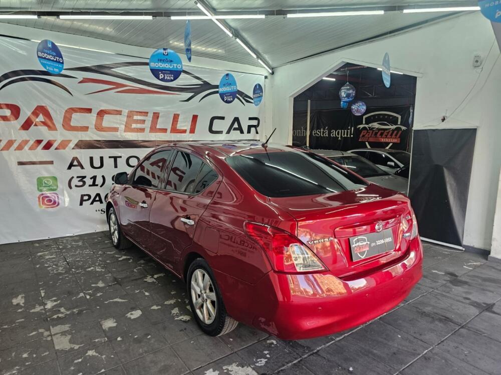 Nissan Versa