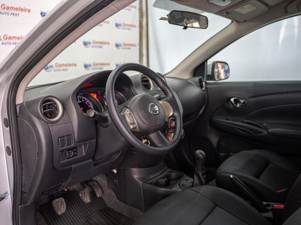 Nissan Versa