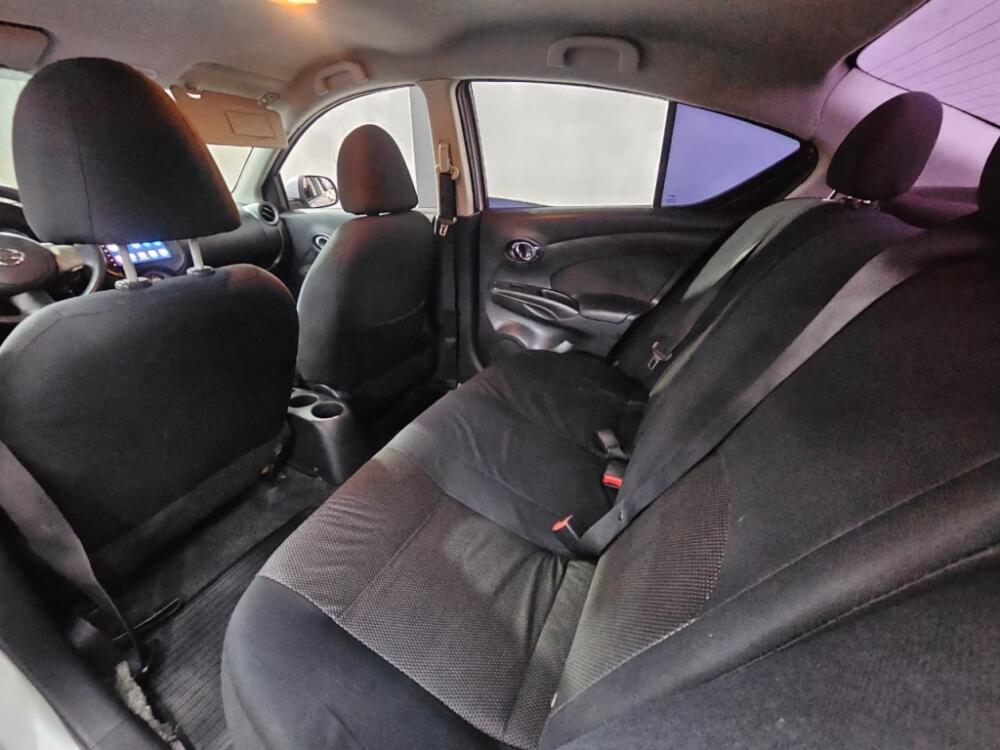 Nissan Versa