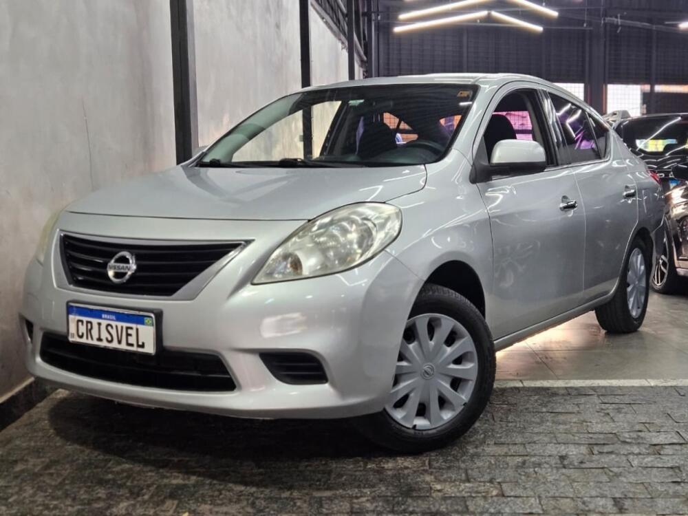 Nissan Versa