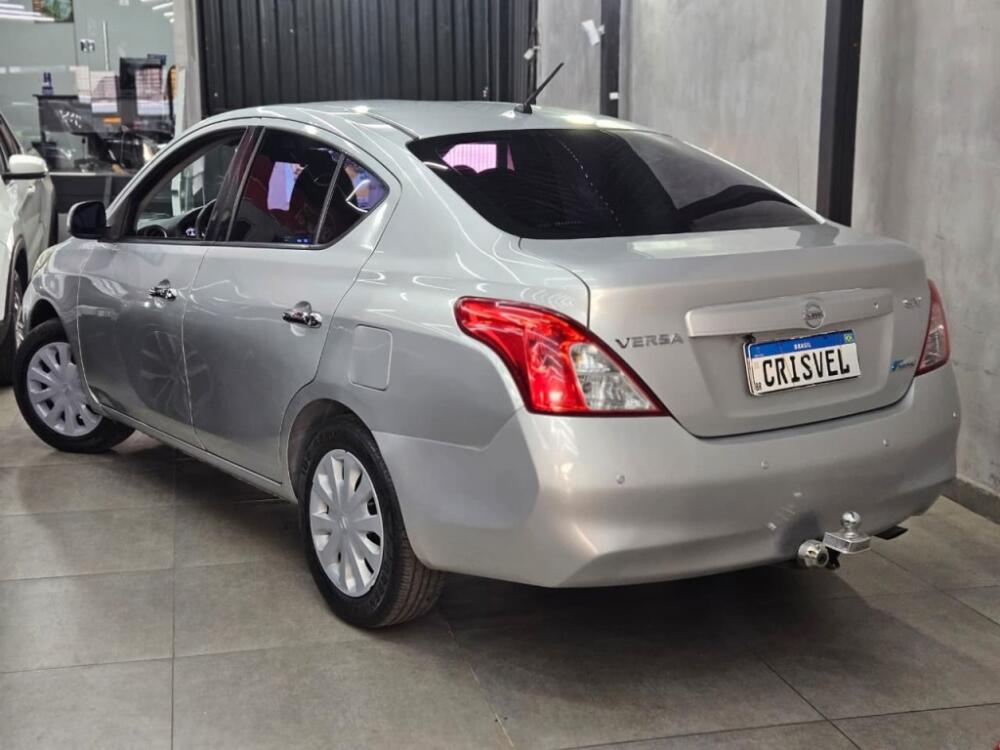 Nissan Versa