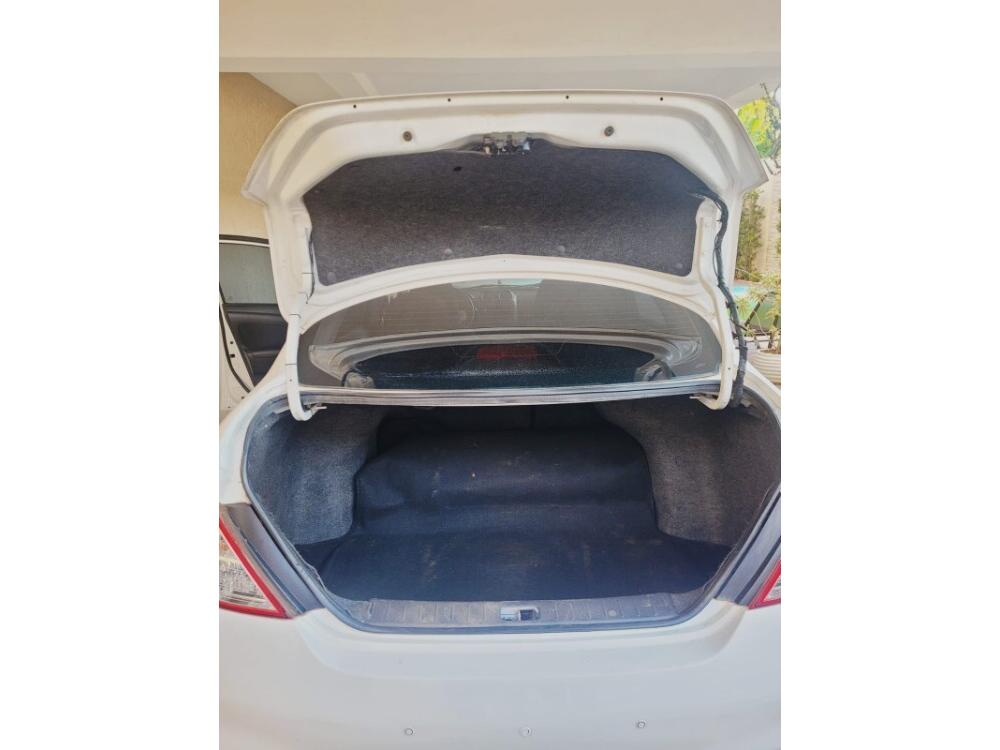 Nissan Versa