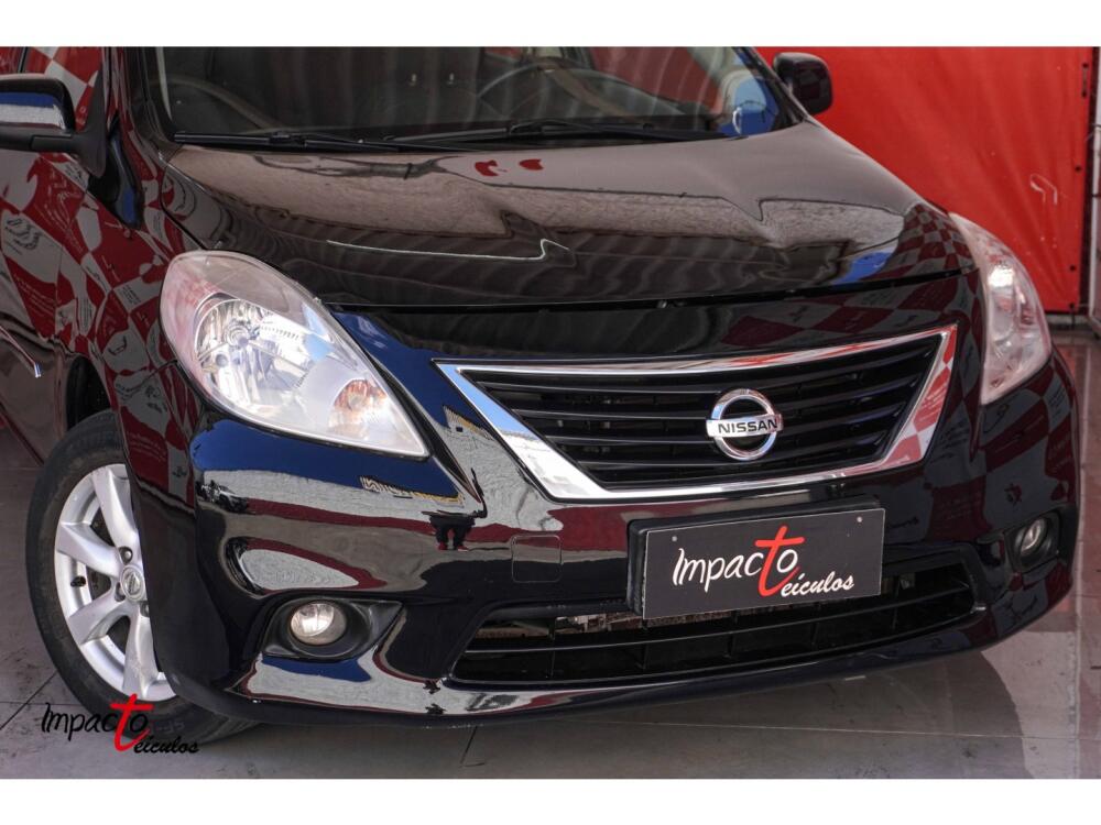 Nissan Versa