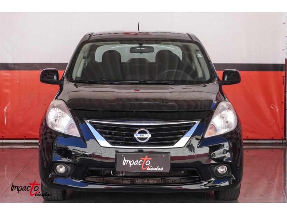 Nissan Versa