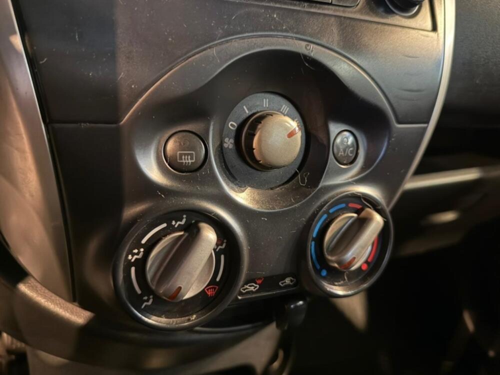 Nissan Versa