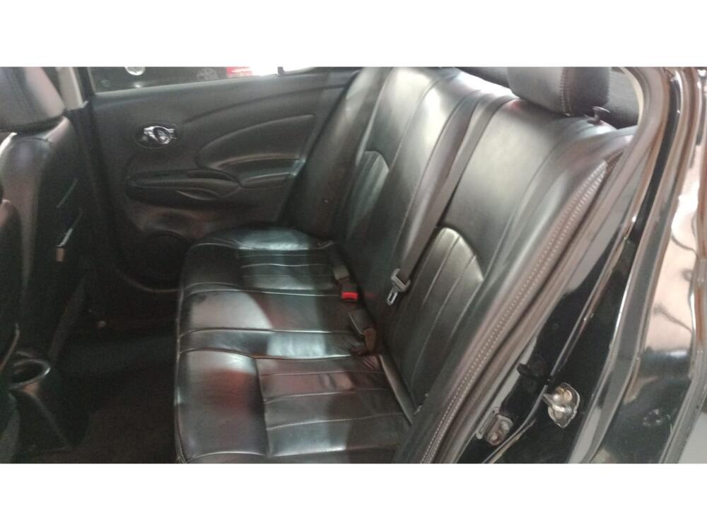 Nissan Versa