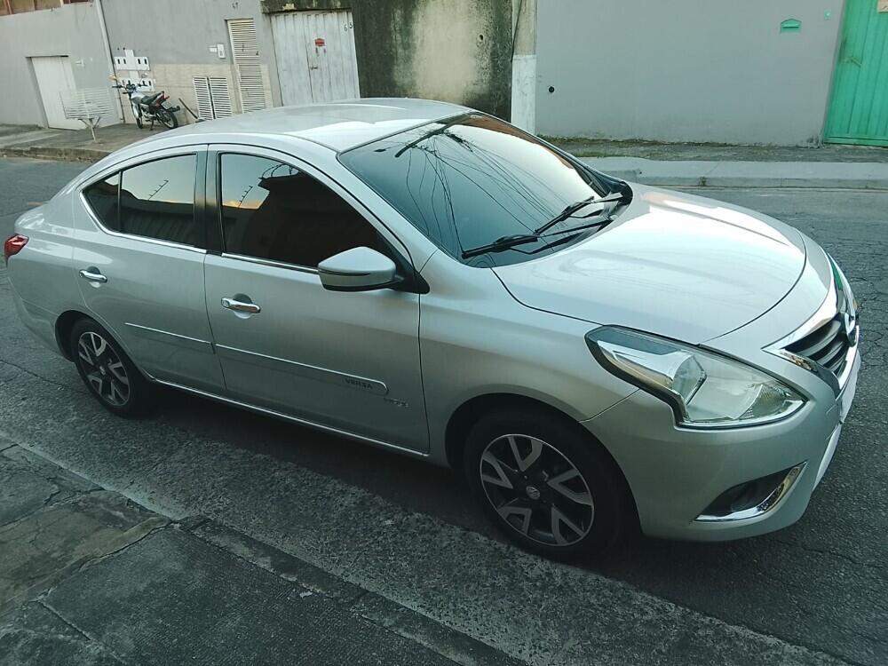 Nissan Versa