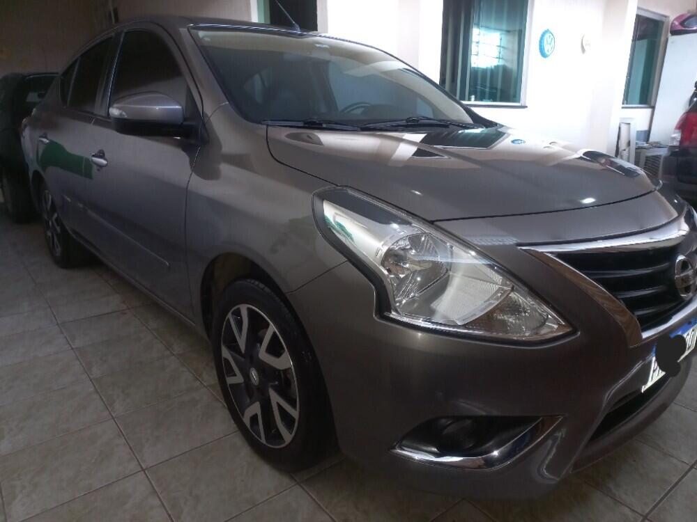 Nissan Versa