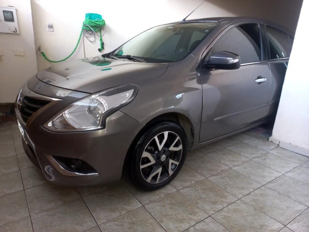 Nissan Versa